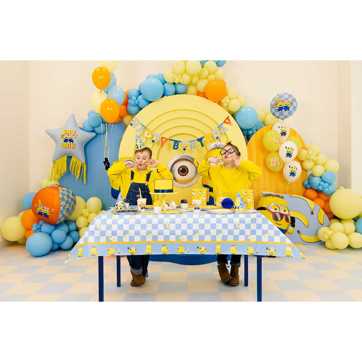 6 papieren cadeautasjes - Minions